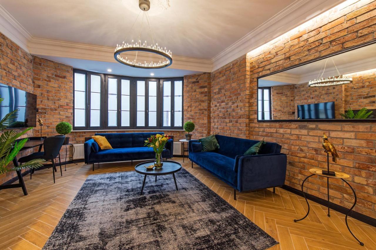 Galeria Italiana Apartments Вроцлав Экстерьер фото