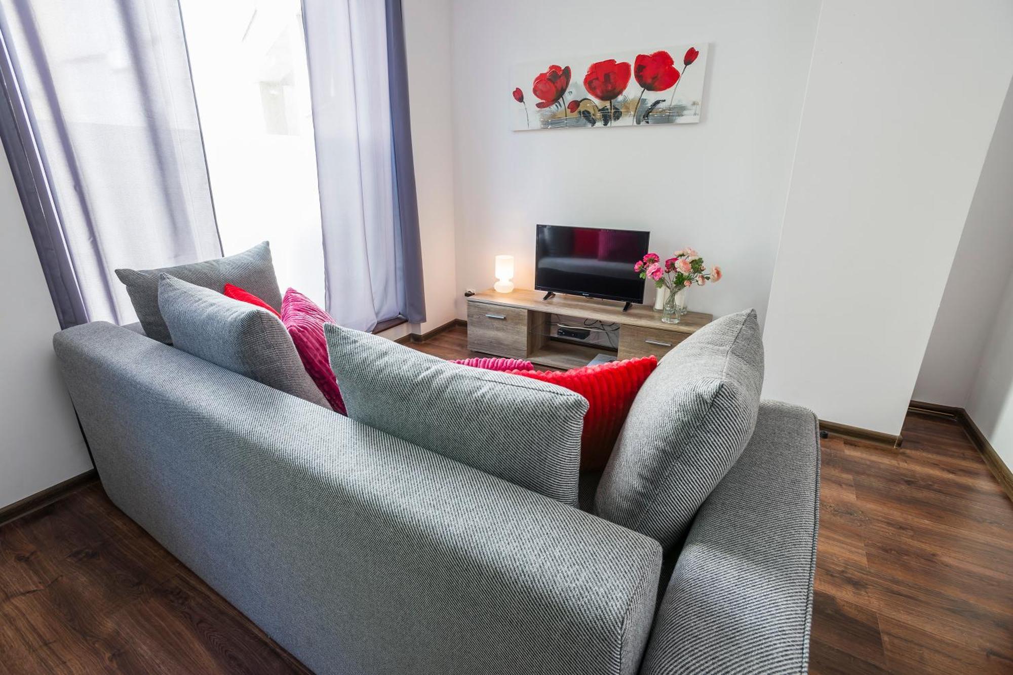 Galeria Italiana Apartments Вроцлав Экстерьер фото