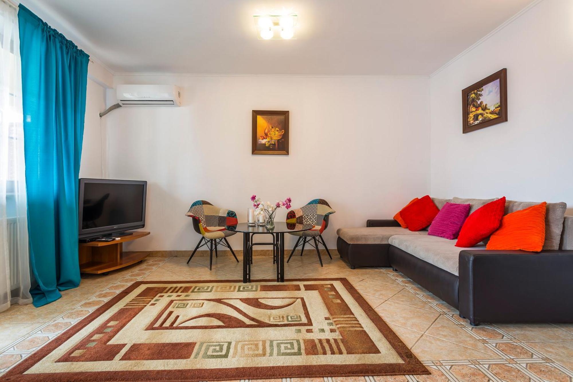 Galeria Italiana Apartments Вроцлав Экстерьер фото